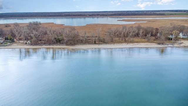 430 Ricoma Beach Rd, Bay City, MI 48706