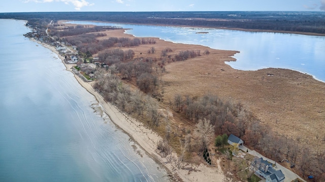430 Ricoma Beach Rd, Bay City, MI 48706