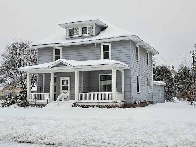 view of front of house featuring covered porch