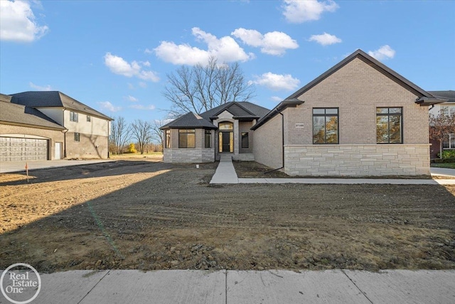 view of front facade with a garage