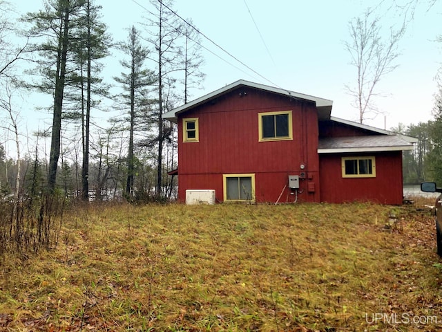 view of property exterior