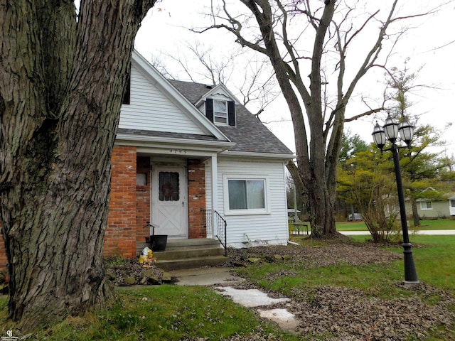 view of front of property