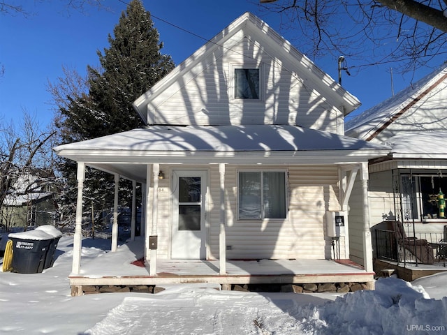 view of front of house with a porch