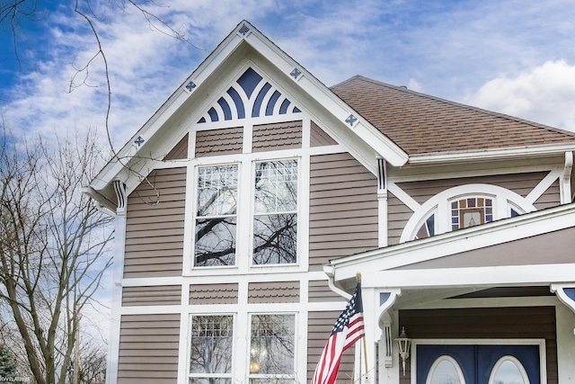 view of home's exterior