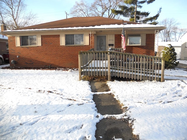 view of front of property with covered porch