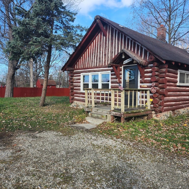 view of front of property