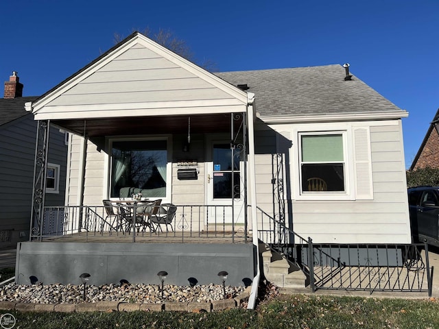 view of front of house featuring covered porch