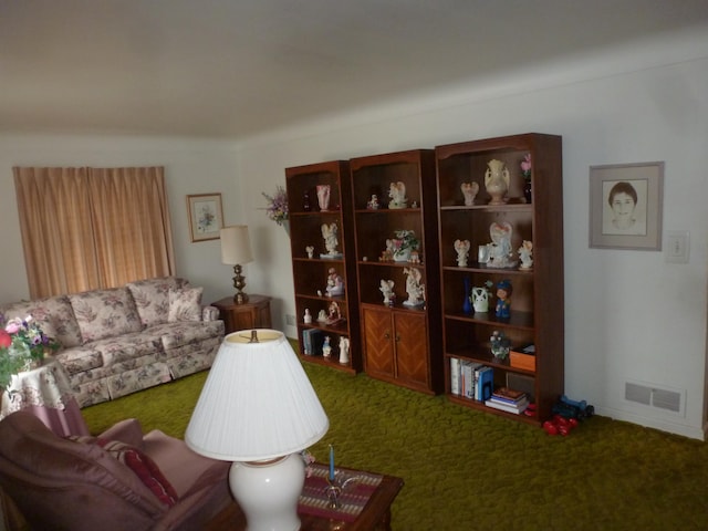 living room with carpet flooring