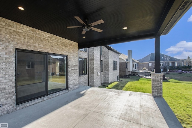 view of patio with ceiling fan