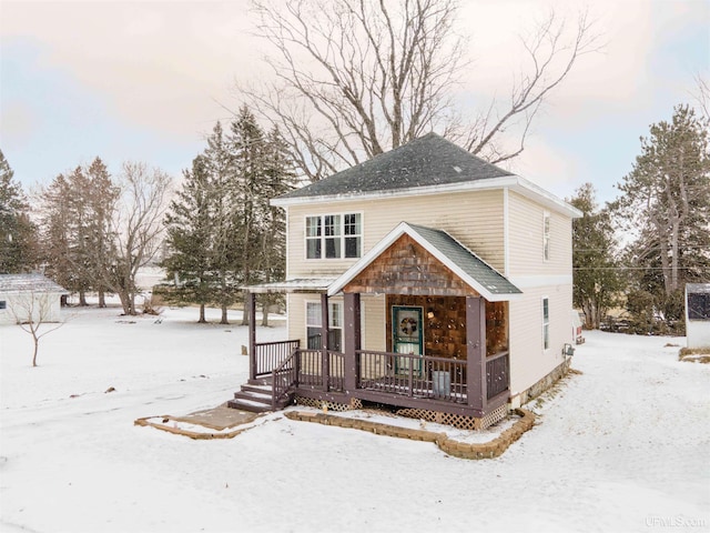 view of front facade with covered porch