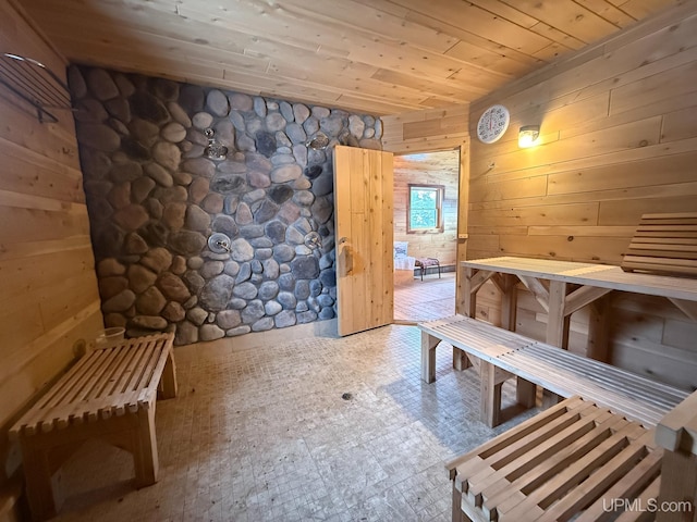 view of sauna / steam room