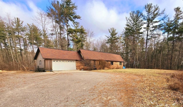 view of front facade featuring a garage