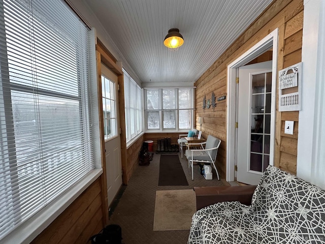 view of sunroom / solarium