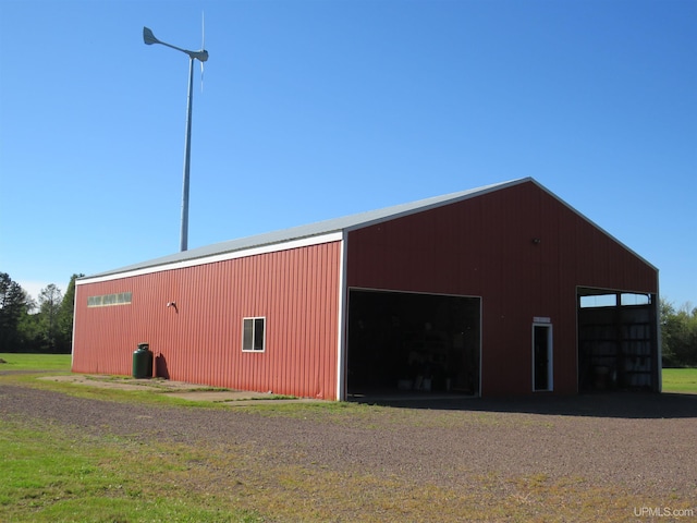 view of outbuilding