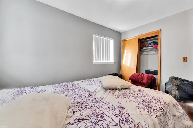 bedroom featuring a closet