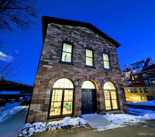 view of front of property featuring french doors