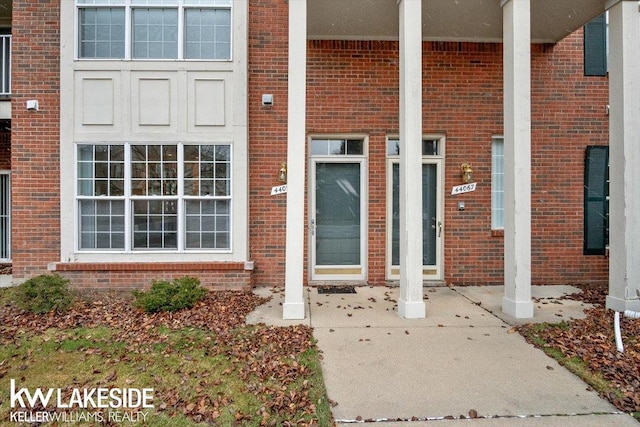 view of entrance to property