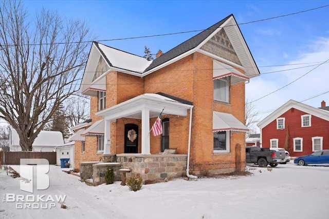 view of front of house