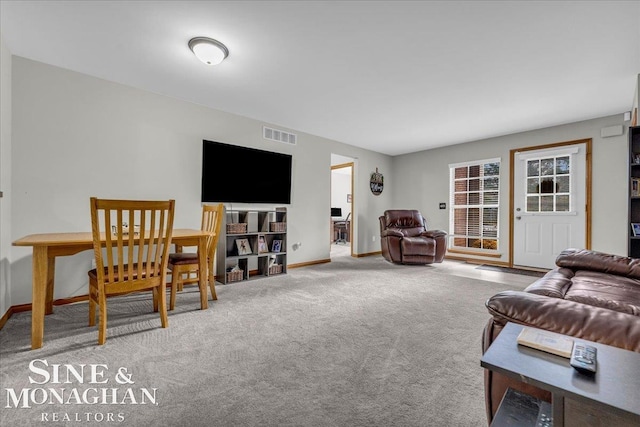 living room with carpet flooring