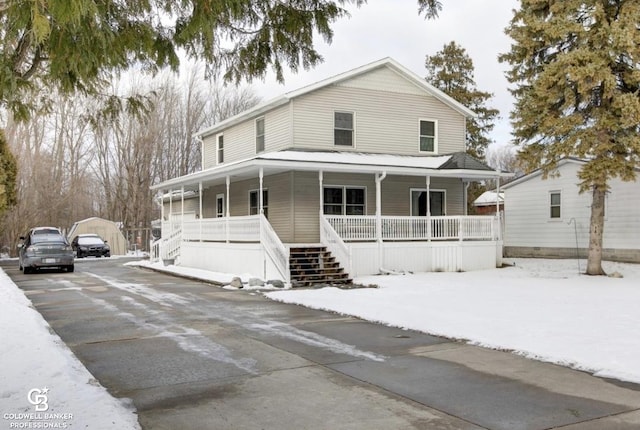 view of front of house featuring a porch