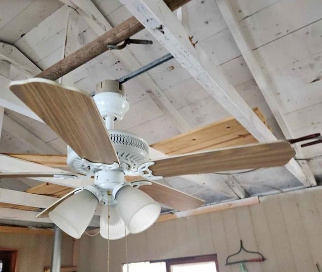 details featuring wooden ceiling and beam ceiling