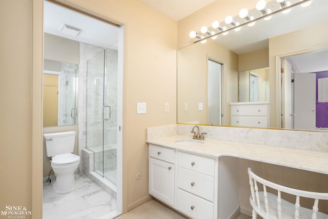 bathroom featuring a shower with door, toilet, and vanity