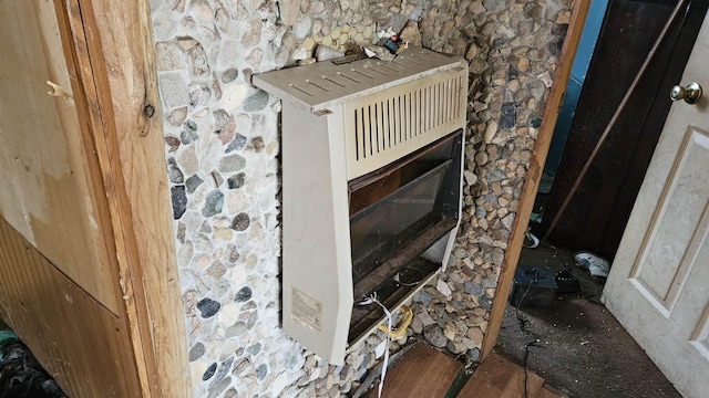 details with heating unit