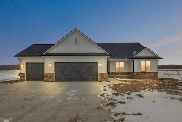 view of front of home with a garage