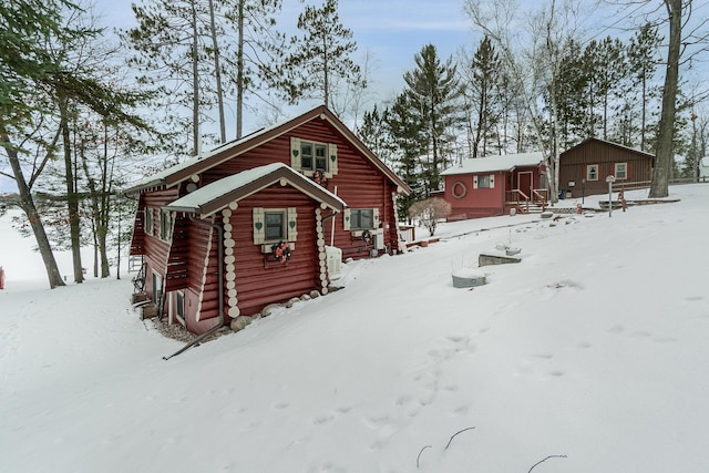 view of front of house