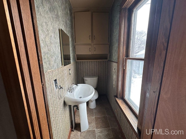 bathroom with toilet