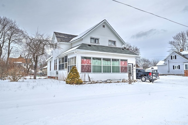 view of front of home