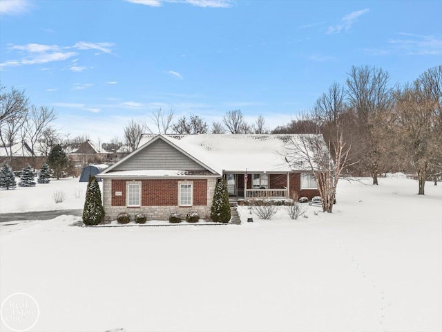 view of front of property with covered porch