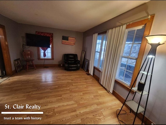 unfurnished room featuring light hardwood / wood-style flooring