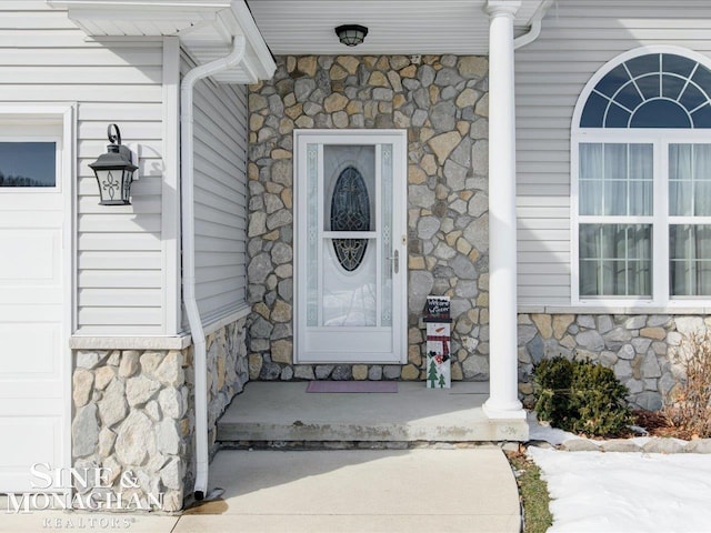 view of property entrance