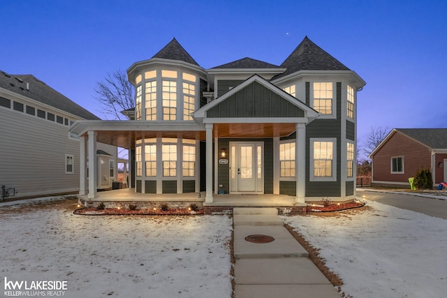 view of front of home featuring a porch