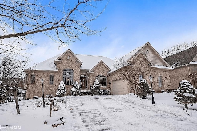 view of front of house featuring a garage