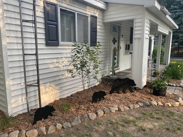 entrance to property with cooling unit