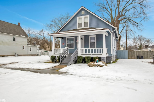 bungalow featuring covered porch