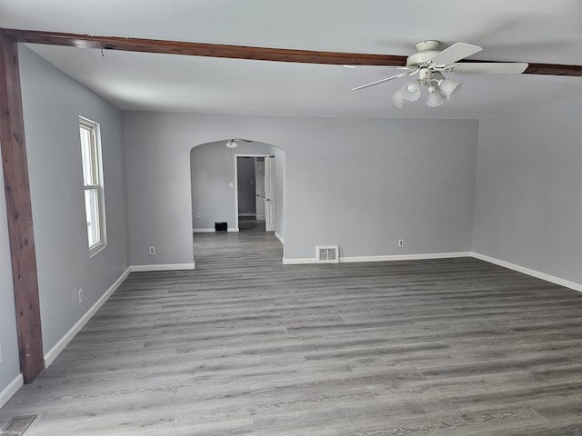 spare room featuring ceiling fan and light wood-type flooring