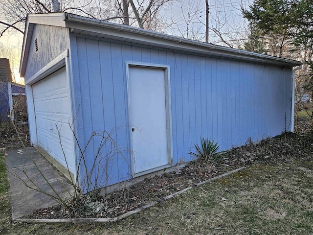 view of outdoor structure featuring a garage