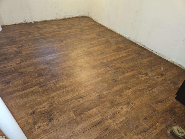 room details featuring hardwood / wood-style floors