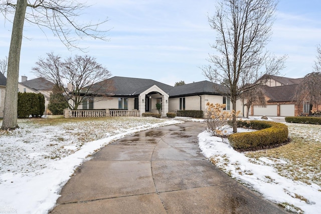 view of front of house featuring a garage