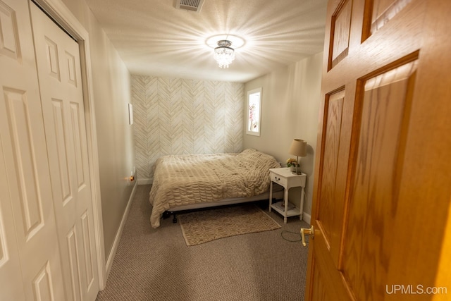 unfurnished bedroom featuring carpet flooring