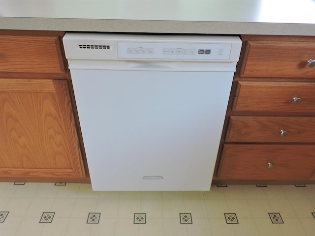 room details featuring white dishwasher