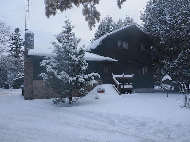 view of front of home