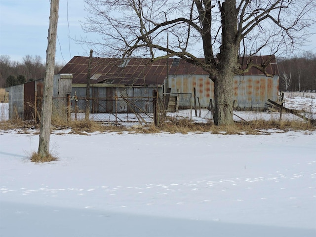 view of yard covered in snow