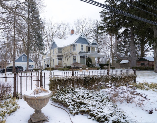 view of front of property