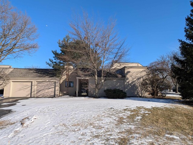 view of front of home featuring a garage