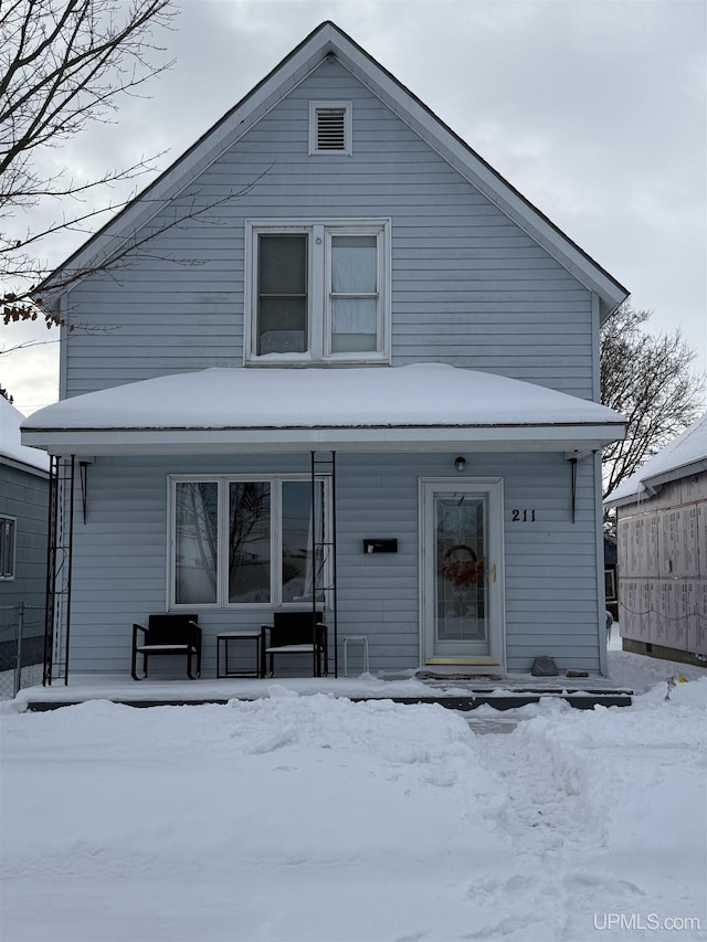 view of front of property