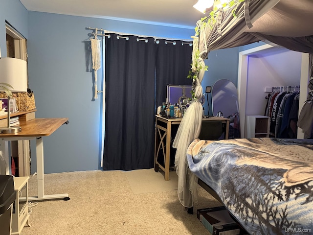 bedroom featuring carpet flooring